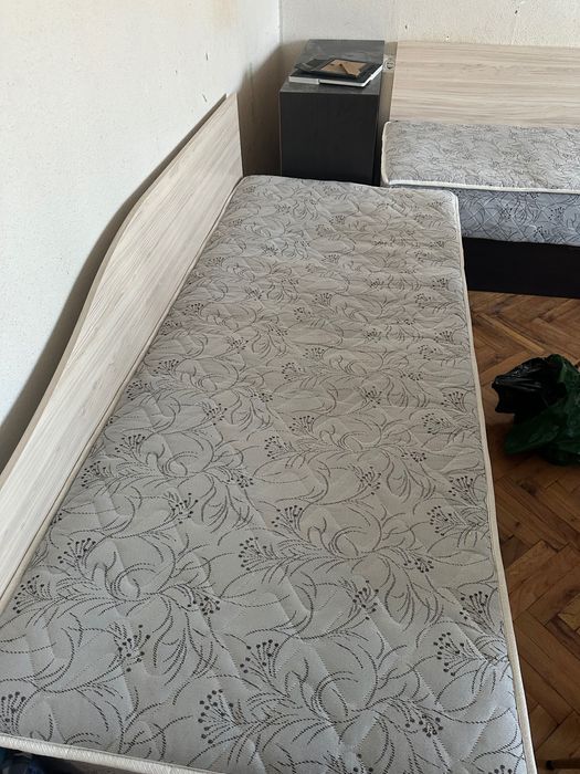 Подарявам ъглови легла