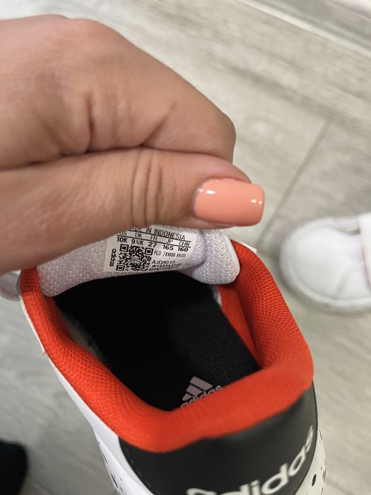 Маратонки adidas