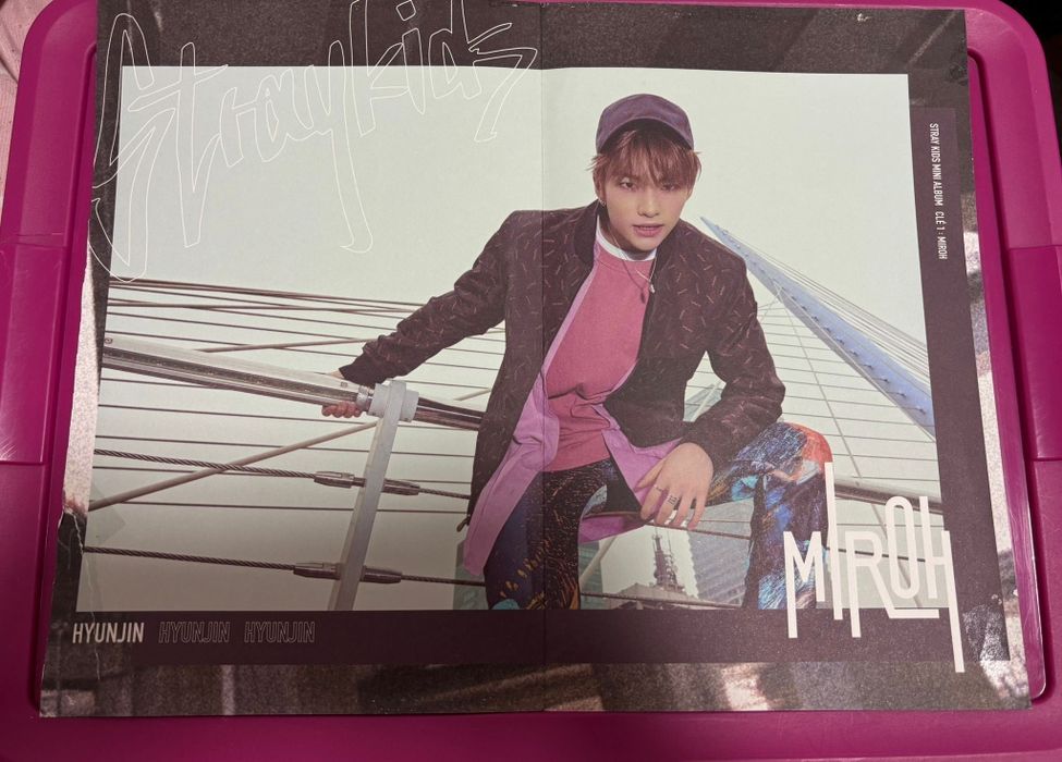 Album Stray Kids Miroh