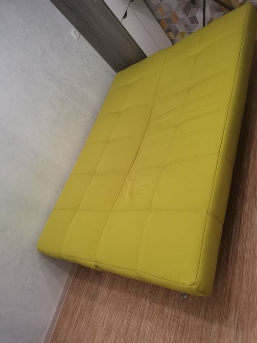 Отдам диван бесплатно