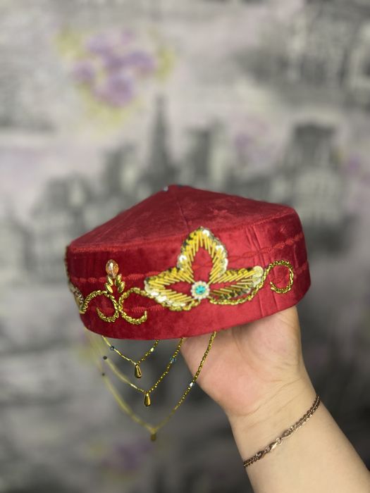 Тақия, тюбетейка