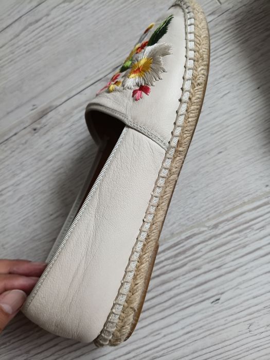 Продам женские эспадрильи