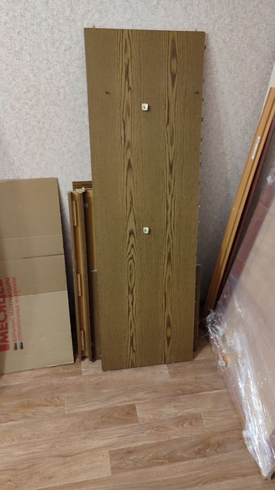 От дам даром шкаф