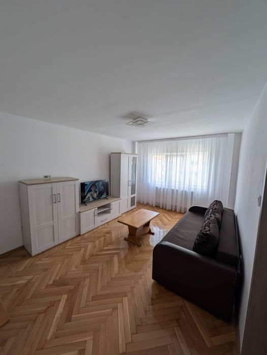 2 Camere Cetate -OMV