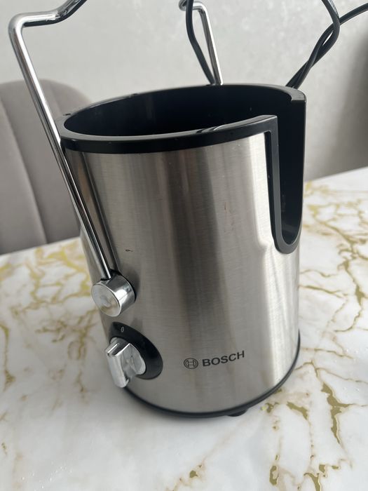 Продается соковыжымалка