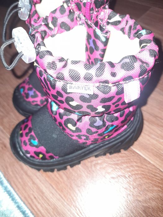 Продам детский обувь