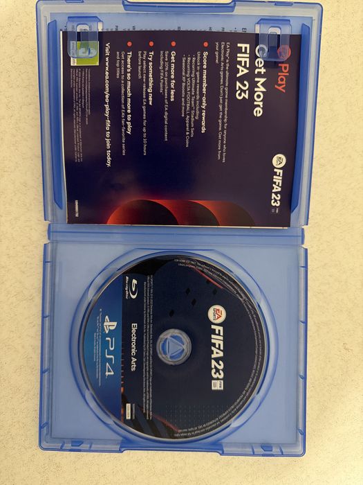 Продам фифу 23 на пс4