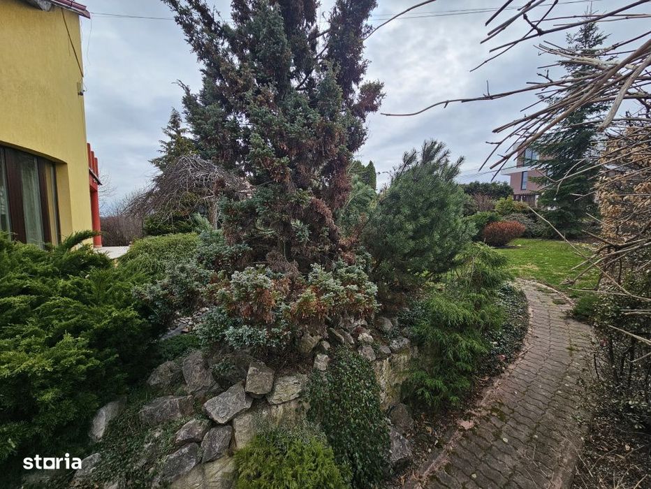 Casa individuala | 190mp utili | 687mp teren | Europa | Zona Ionesco