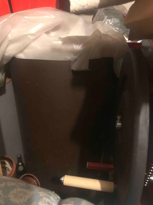 Котел SOLITECH PLUS 35 kw  дърва и врата е направена за горелка пелети