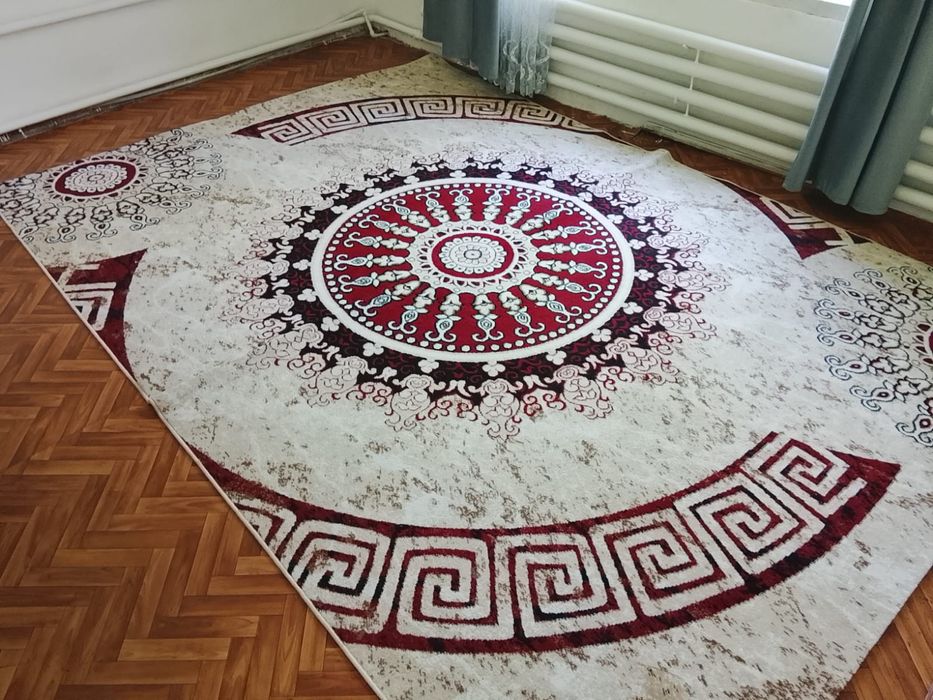 Ковёр продам срочно