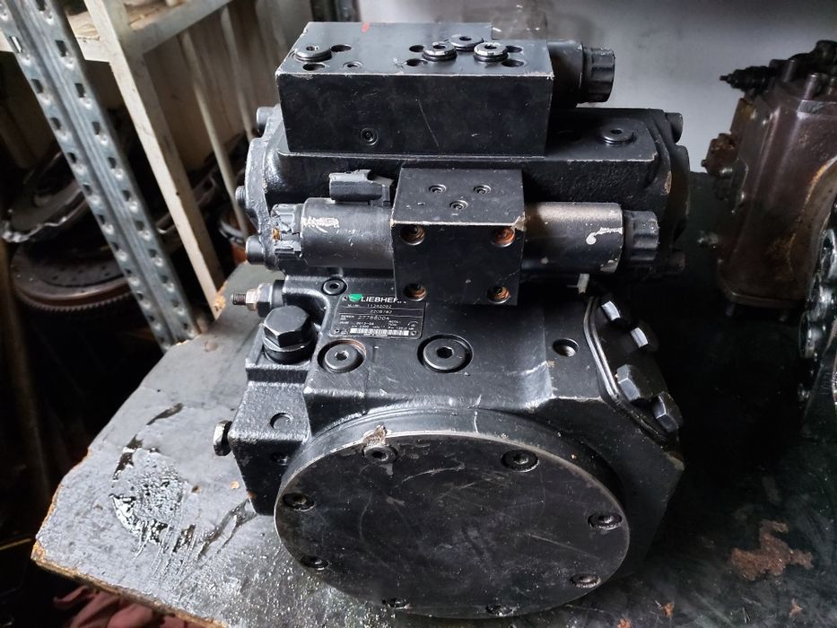 Pompa hidraulica Liebherr 550 556 A4VG 110