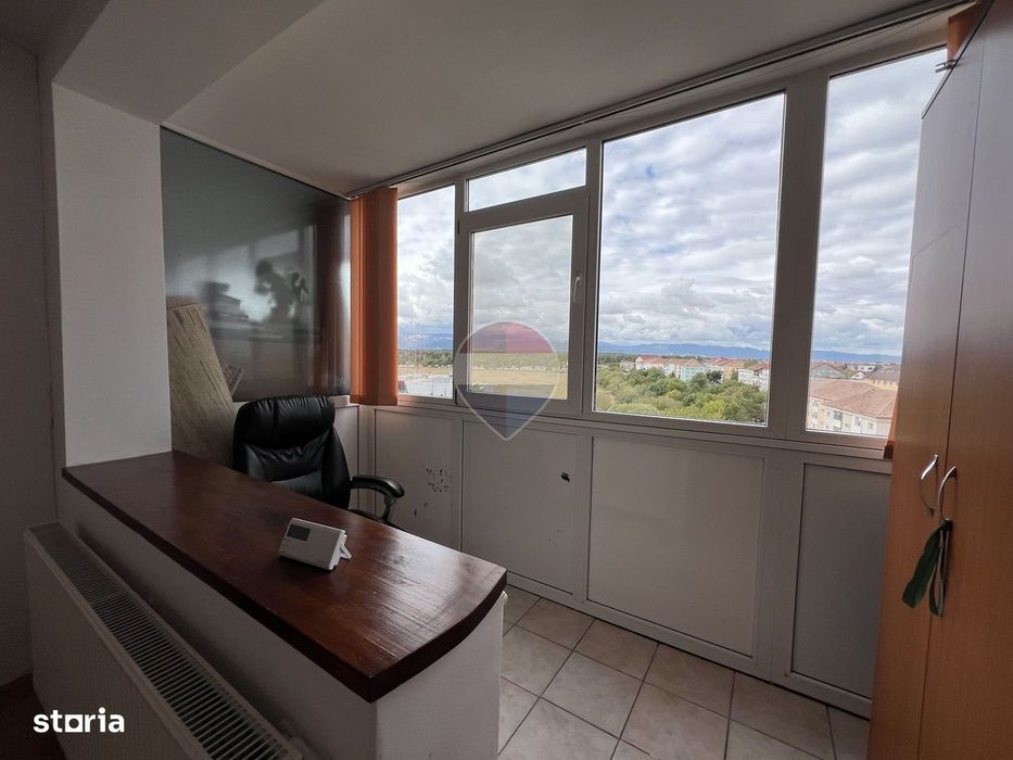 Apartament spațios 3 camere, 2 băi - Ciresica