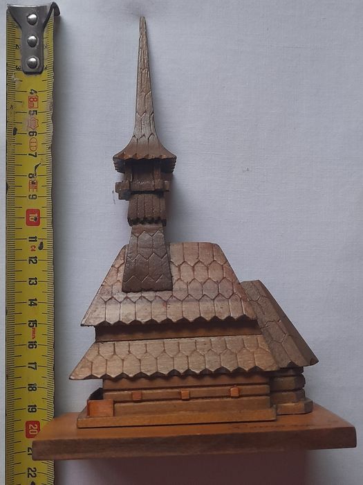 Macheta lemn biserica Dragomiresti