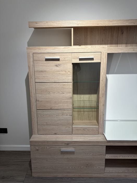 Стенка в гостинную