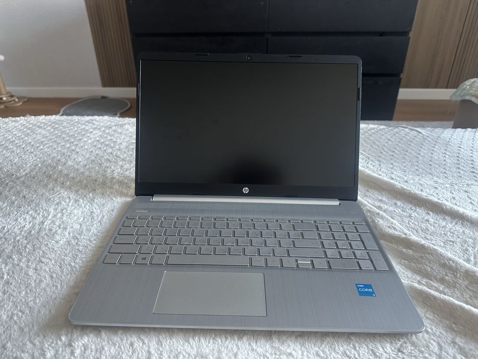 Ноутбук HP 15s  8/512
