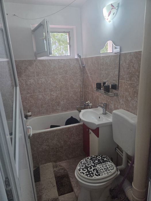 Aprtament cu 2 canere în mun. Giurgiu, jud. Giurgiu