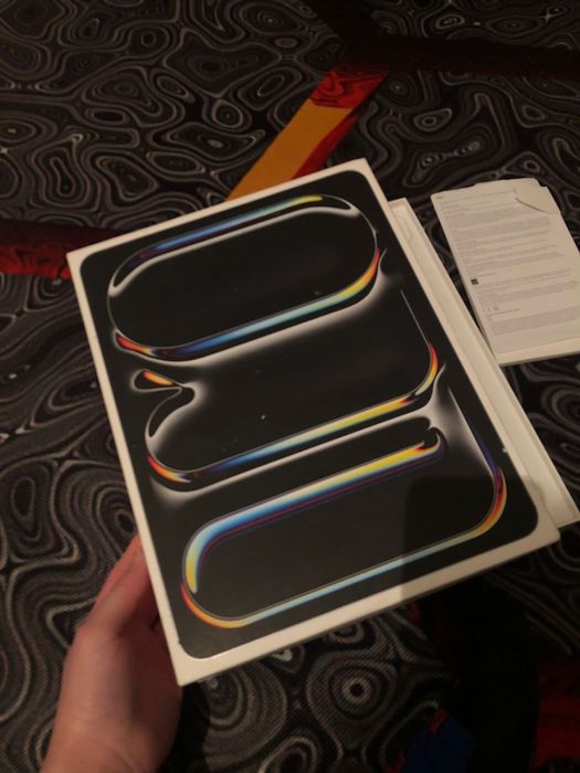 IPad pro (13-дюймовый, M4]