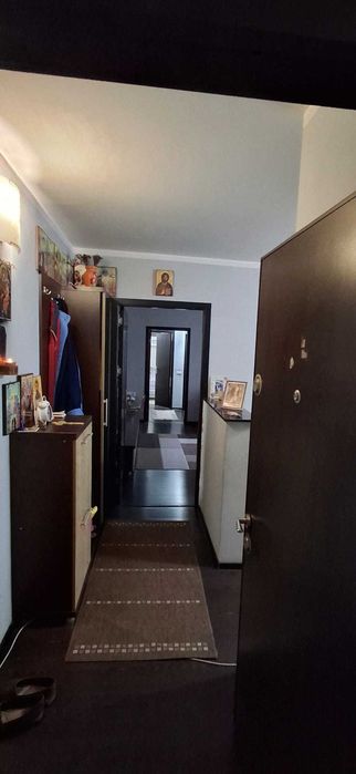 Vand apartament 2 camere