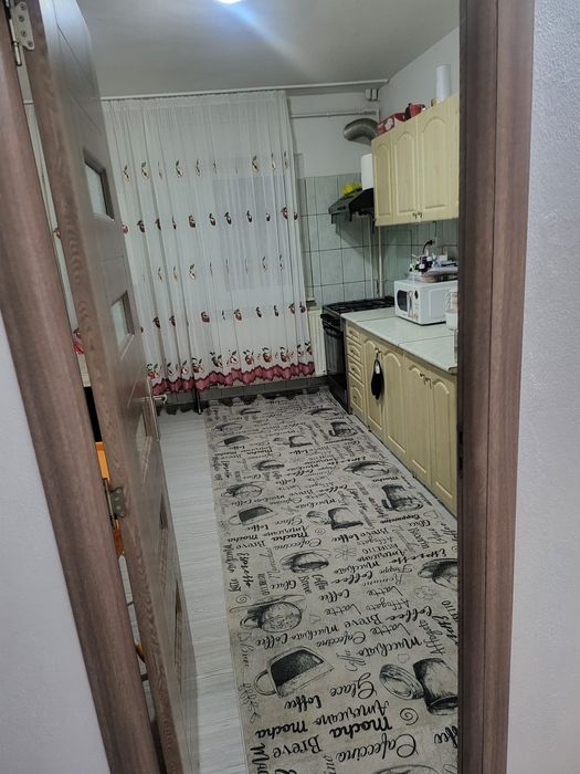 Apartament cu 3 camere