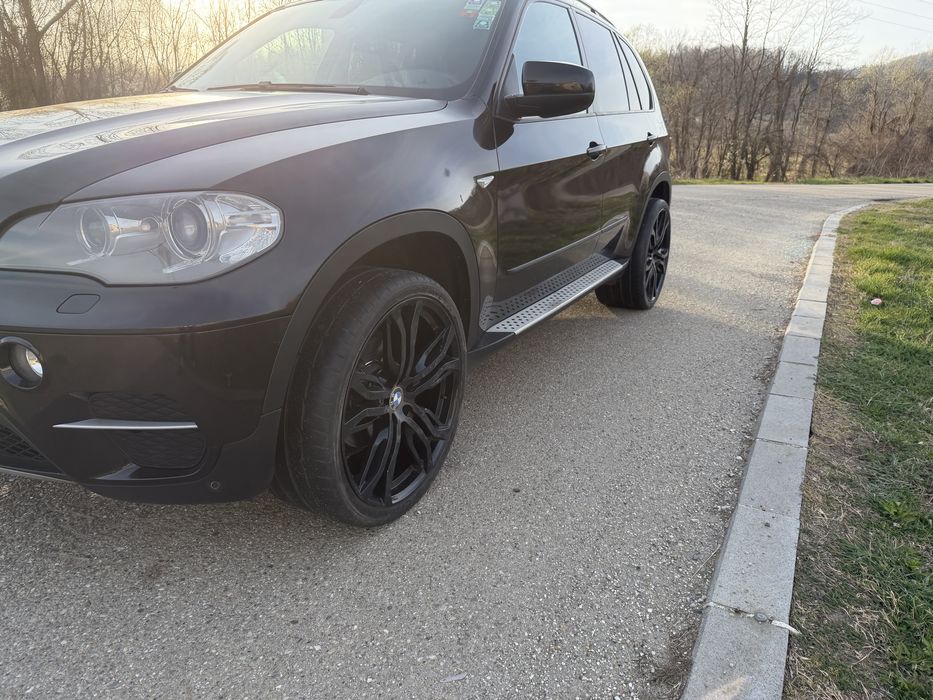 Se vinde x 5 3.0 d