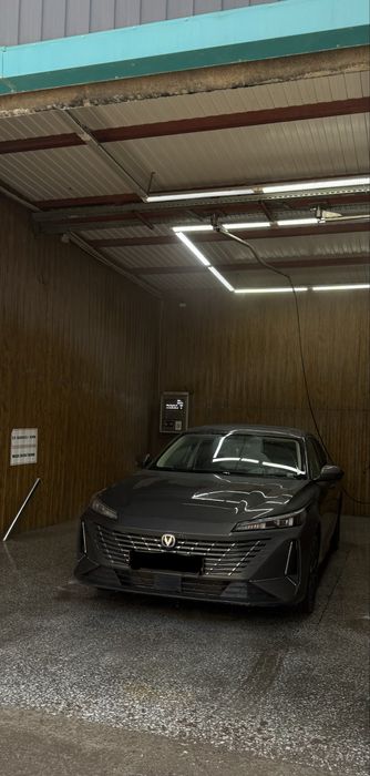 Автомобиль changan eado 2025