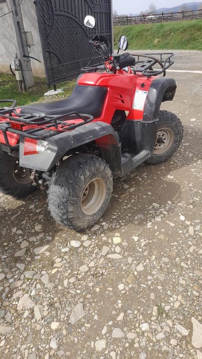 Vând atv 250 cc poate fi și dat la  schimb +diferența