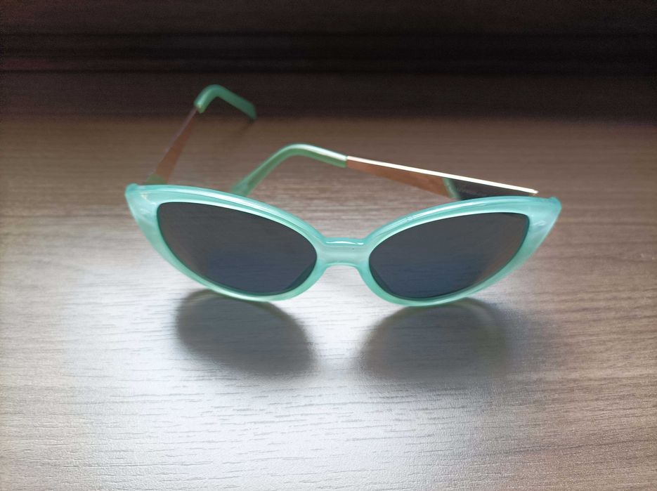 Ochelari de soare Sinsay, cu rama verde deschis
