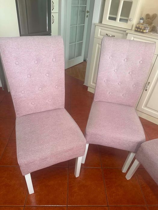 Vand 4 scaune bucatarie material