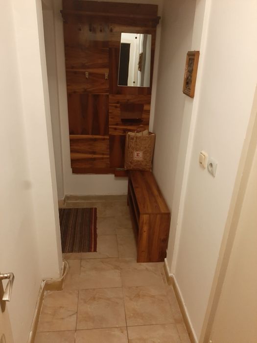 Apartement 2 camere de închiriat zona Intim