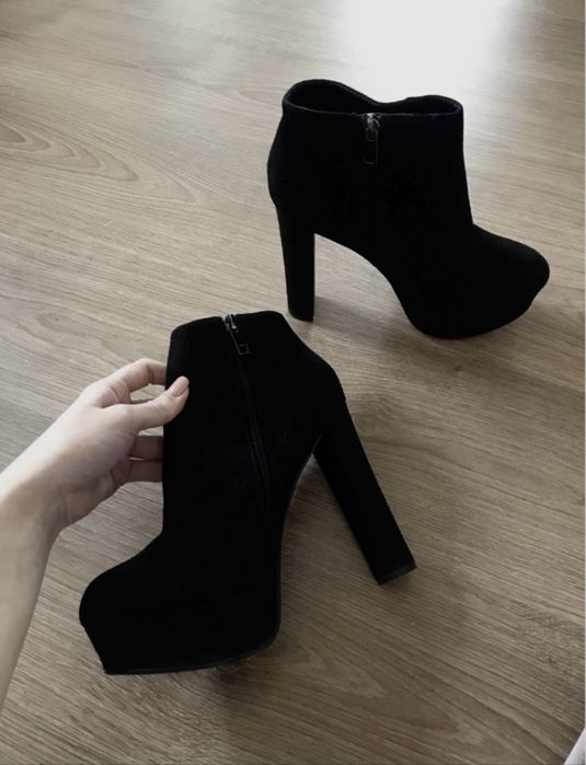 Дамски велурени боти Paollo Boticelli