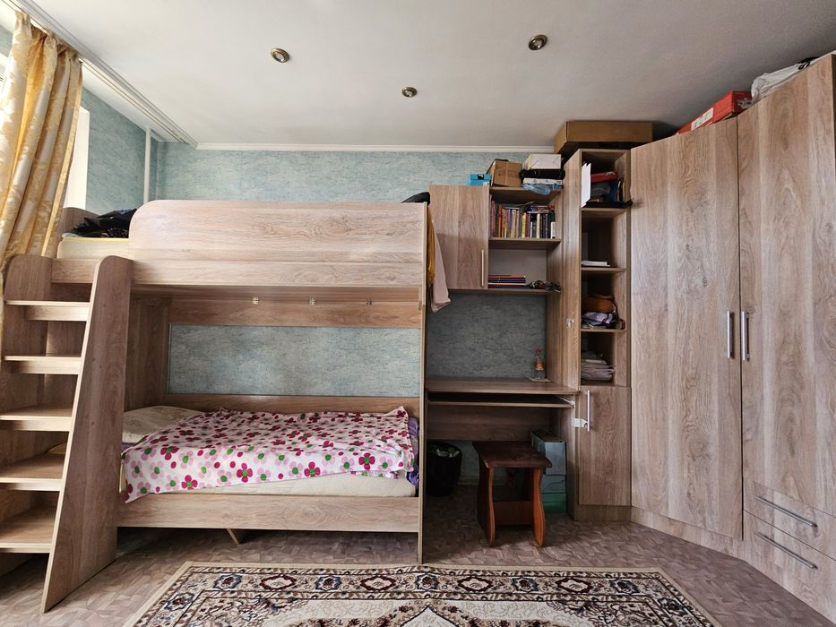 Продам мебель в детскую комнату