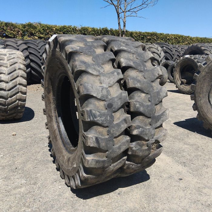 Cauciucuri 10.00-20  Mitas Anvelope sh UTILAJE AGRICOLE