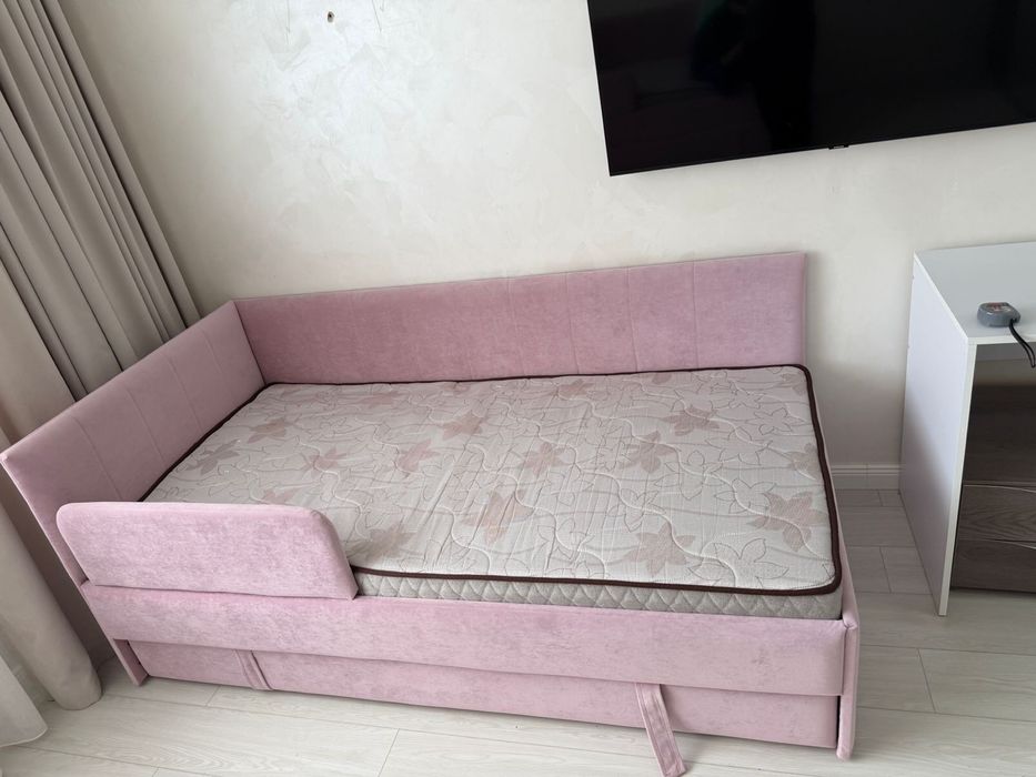 Продам 1,80 - 30к тг