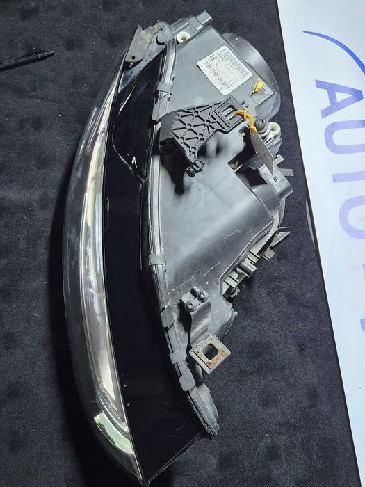 Far Audi A4, dreapta, an 2011-2015, 8KO 941 044 C