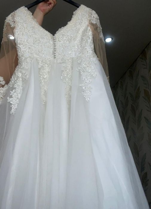 Платье свадебное