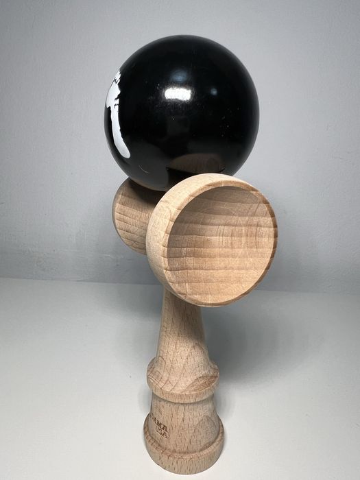 Kendama USA - Bila Lucioasă + Cutie (NOUA)