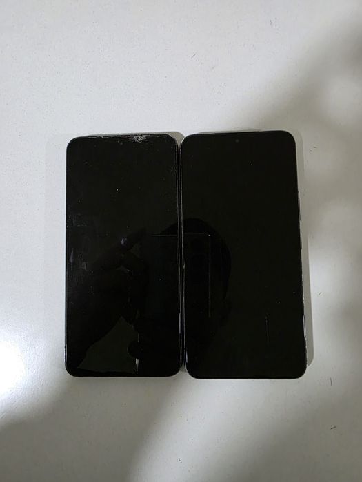 Samsung S22 pentru piese