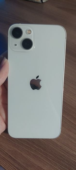 айфон 13 с гарантией