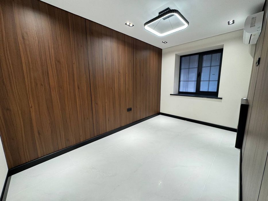 Ц1 Street 77, Нежилое продается 91 м2 срочно