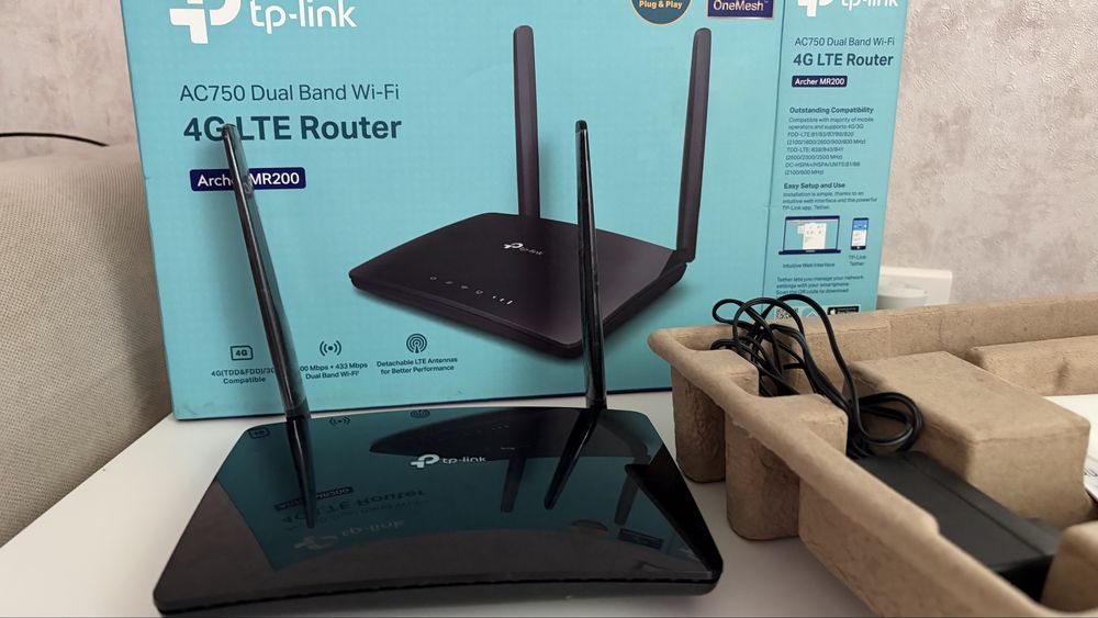 ROUTER 4G LTE - TP LINK AC750, Archer Mr200 ( doar testat)