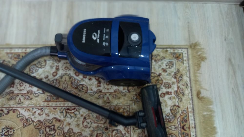 Продам пылесос Samsung