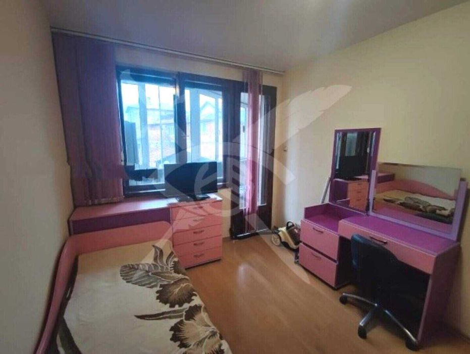 Продава се Четиристаен апартамент в Пловдив, Център - 102 кв.м за 2500 €/кв.м - Снимка #3