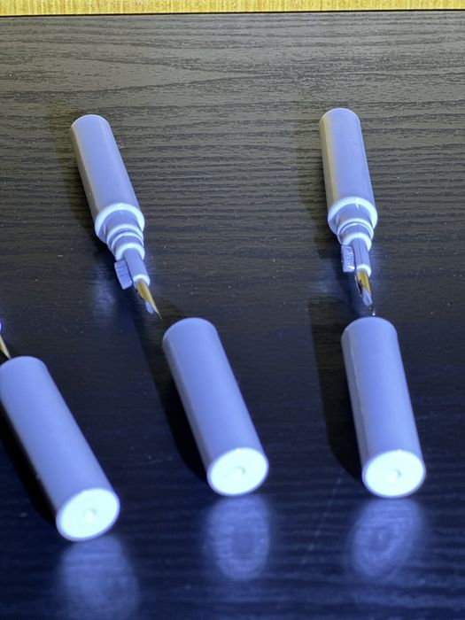 Комплект за почистване на слушалки Apple и др.