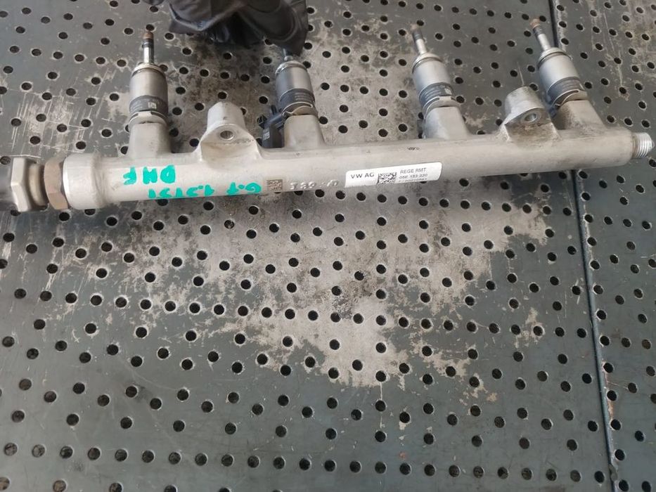 rampa injectoare 1.5tsi dhf vw golf 7 golf 8 skoda octavia 3 audi a3 8v  05e133320