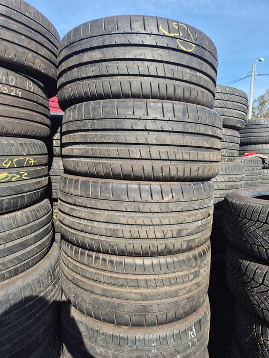 4 Anvelope de VARA - 235/35/19 - Michelin Super Sport - NOI - DOT 2016