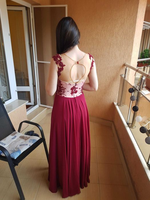 Дълга официална рокля