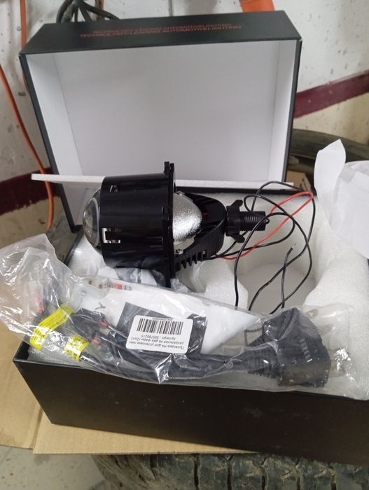 Линзы продам новые