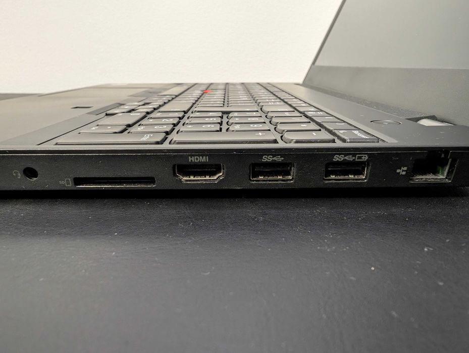 Лаптоп 15" Lenovo ThinkPad P15v G1 Intel Core i7 с 512GB SSD и 32GB RAM