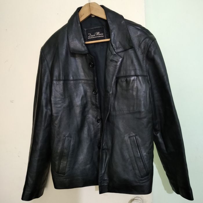 Продам натуральные кожаные куртки.