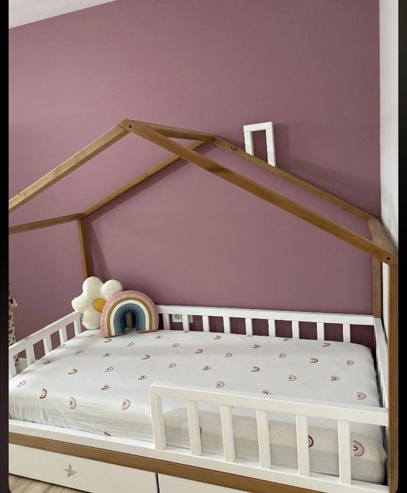 Детско легло тип къщичка монтесори